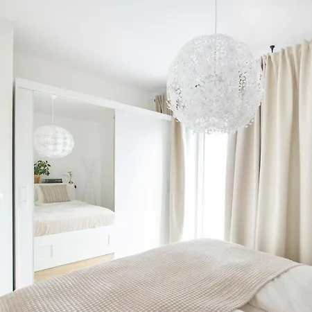 Beautiful 2-rooms In Warsaw
