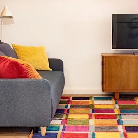 Beautiful 2-rooms In * Warsaw